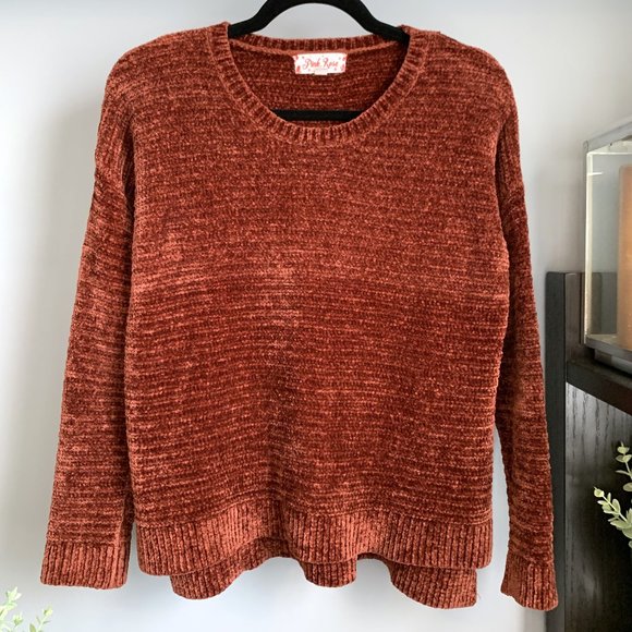 Pink Rose Chenille Crew Sweater (Red) S - Picture 1 of 7
